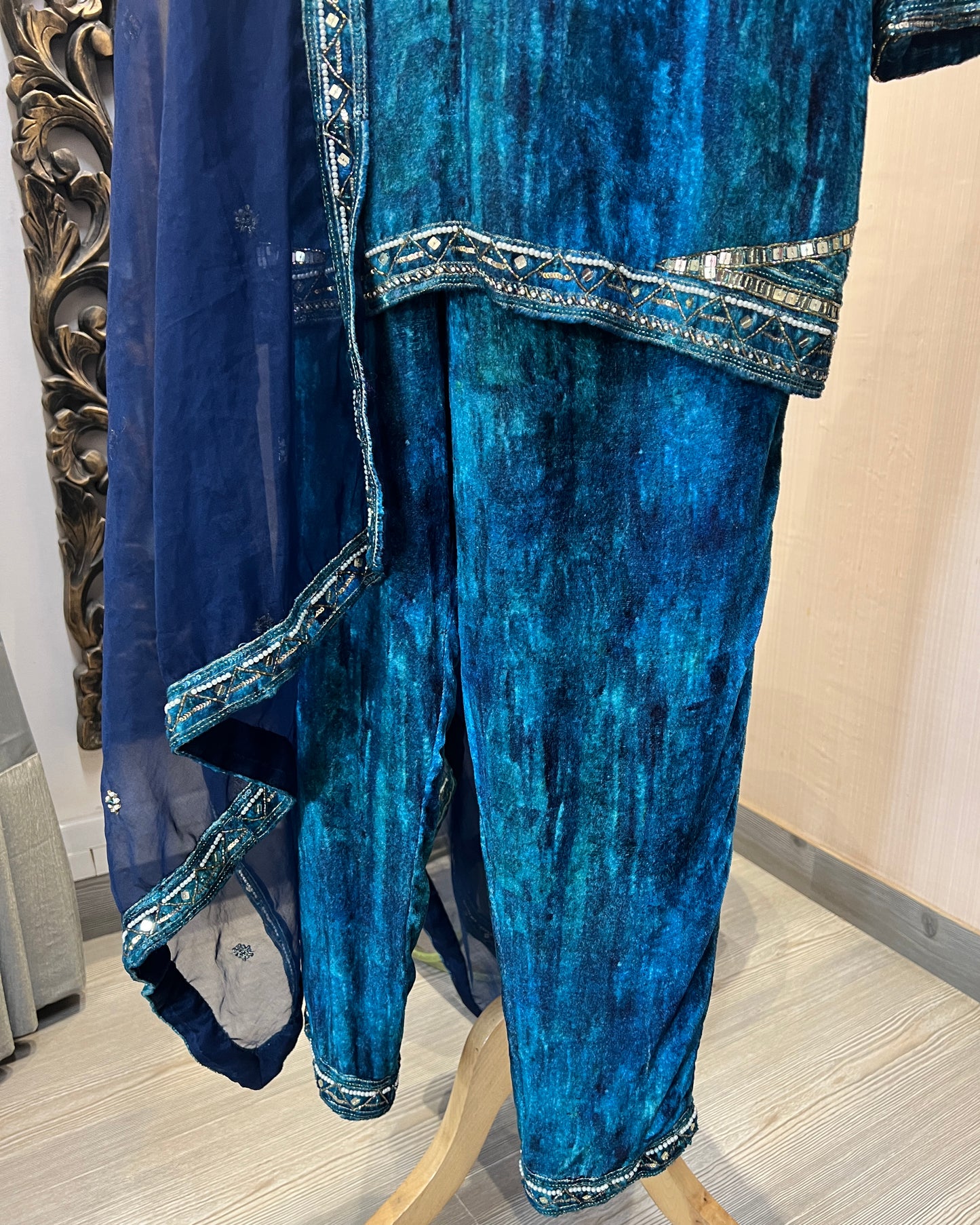 Shades of Blue Velvet Kurta Set